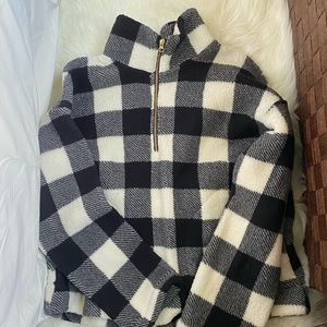 Old Navy Plaid Pullover